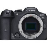 Cuerpo de cámara sin espejo Canon EOS R7 solamente